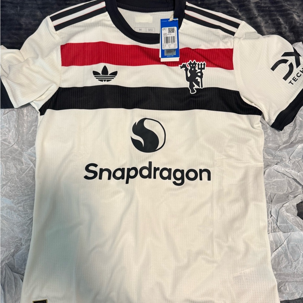 Adidas Manchester soccer (footballl) jersey